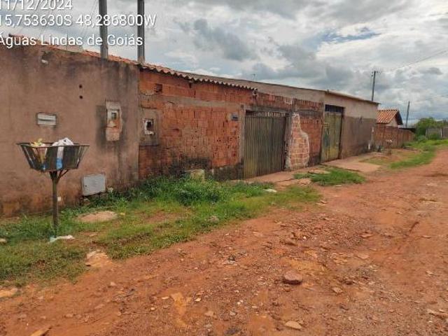 Casa venda em Região Geográfica Imediata de Águas Lindas de Goiás, Região Integrada de Desenvolvimento do Distrito Federal e Entorno