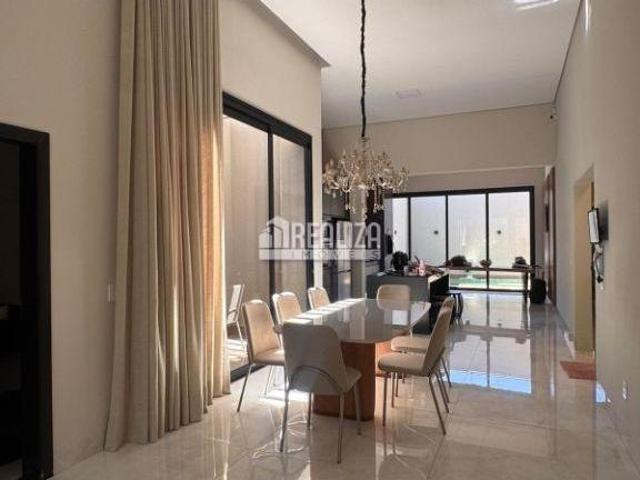 Casa venda em Região Geográfica Imediata de Goiânia, Goiânia