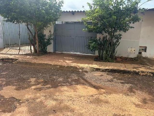 Casa venda em Região Geográfica Imediata de Luziânia, Região Integrada de Desenvolvimento do Distrito Federal e Entorno