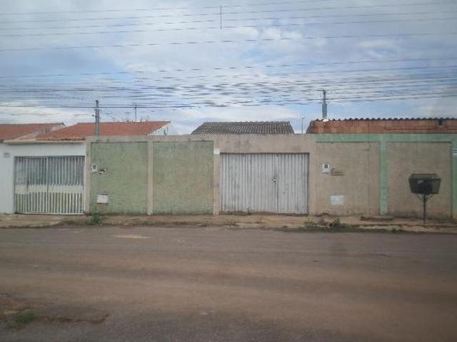 Casa venda em Região Geográfica Imediata de Luziânia, Região Integrada de Desenvolvimento do Distrito Federal e Entorno