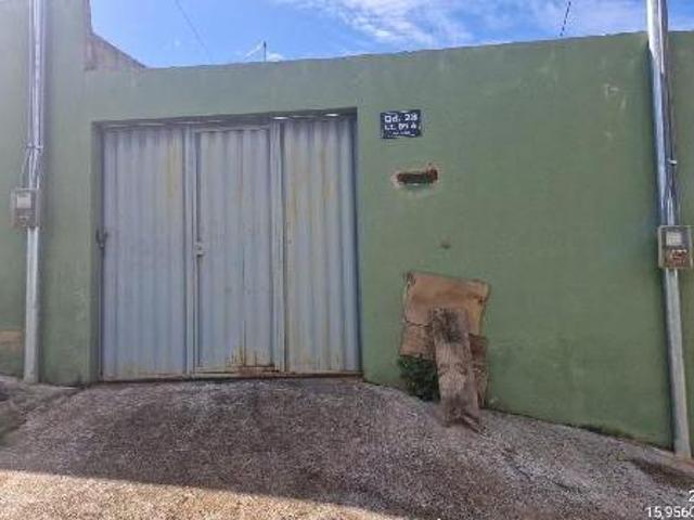 Casa venda em Região Geográfica Imediata de Luziânia, Região Integrada de Desenvolvimento do Distrito Federal e Entorno