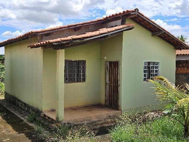 Casa venda em Região Geográfica Imediata de Luziânia, Região Integrada de Desenvolvimento do Distrito Federal e Entorno