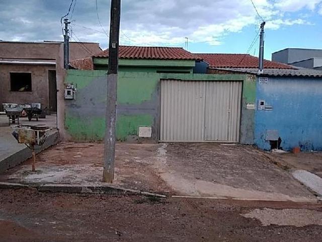 Casa venda em Região Geográfica Imediata de Luziânia, Região Integrada de Desenvolvimento do Distrito Federal e Entorno