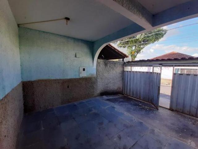 Casa venda em Dores de Guanhães, Região Geográfica Intermediária de Governador Valadares