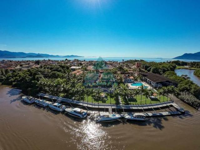 Casa venda em Balneário Parnaso, Caraguatatuba