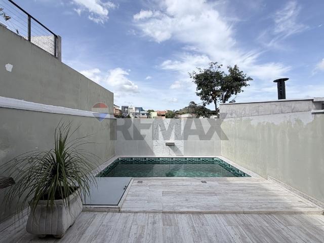 Casa venda em Pinhalzinho, Região Geográfica Intermediária de Campinas