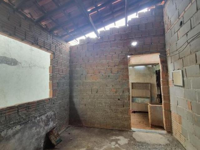 Casa venda em Região Imediata de Taubaté-Pindamonhangaba, Região Metropolitana do Vale do Paraíba e Litoral Norte