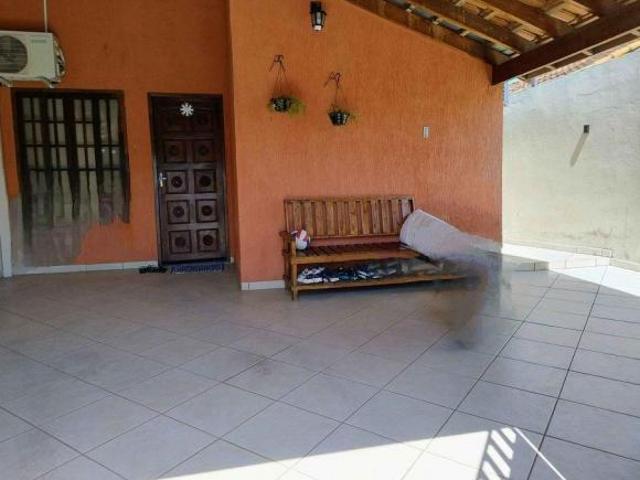 Casa venda em Região Imediata de Taubaté-Pindamonhangaba, Região Metropolitana do Vale do Paraíba e Litoral Norte