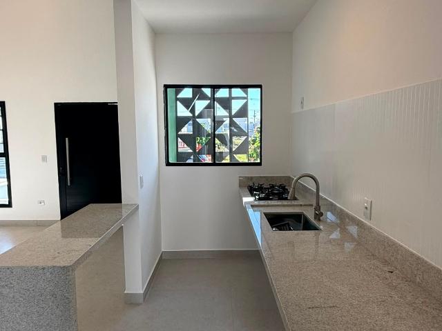 Casa venda em Região Imediata de Taubaté-Pindamonhangaba, Região Metropolitana do Vale do Paraíba e Litoral Norte