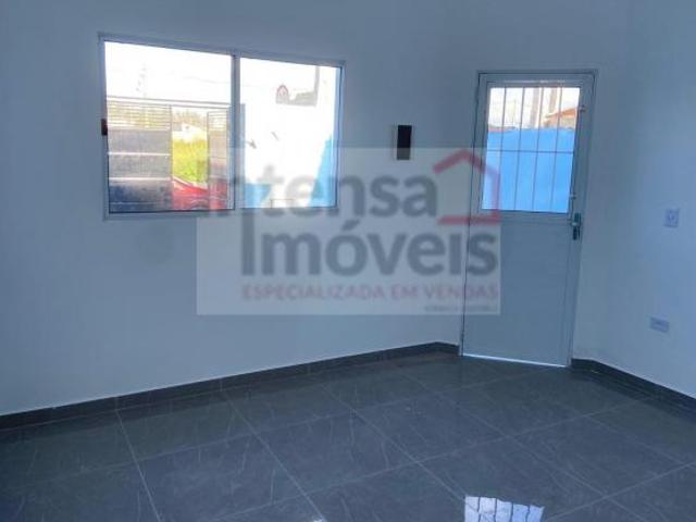 Casa venda em Região Imediata de Taubaté-Pindamonhangaba, Região Metropolitana do Vale do Paraíba e Litoral Norte