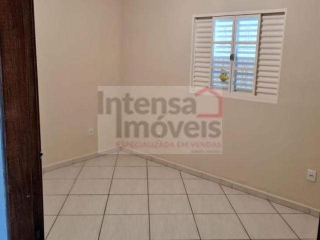 Casa venda em Região Imediata de Taubaté-Pindamonhangaba, Região Metropolitana do Vale do Paraíba e Litoral Norte