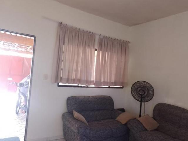 Casa venda em Região Imediata de Taubaté-Pindamonhangaba, Região Metropolitana do Vale do Paraíba e Litoral Norte
