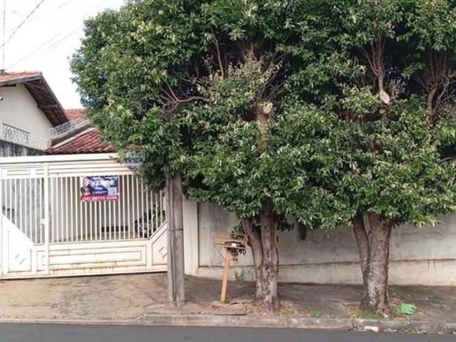 Casa venda em Região Imediata de Lins, Lins
