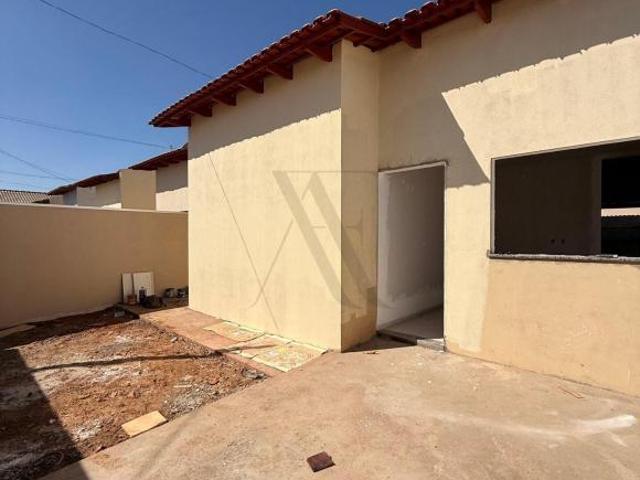 Casa venda em Goianésia, Região Geográfica Intermediária de Porangatu-Uruaçu