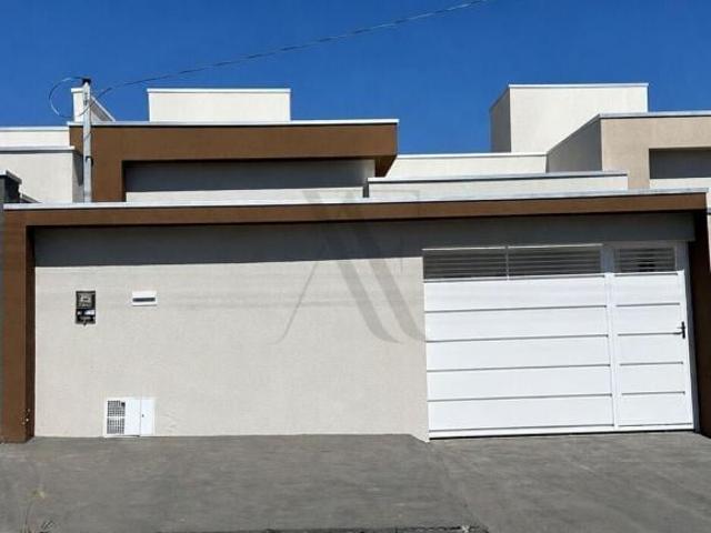 Casa venda em Goianésia, Região Geográfica Intermediária de Porangatu-Uruaçu