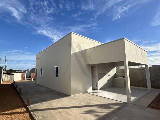 Casa venda em Goianésia, Região Geográfica Intermediária de Porangatu-Uruaçu