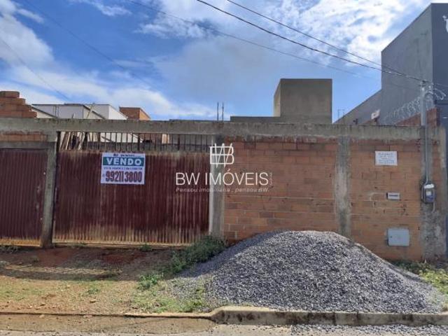 Casa venda em Região Geográfica Imediata de Goiânia, Goiânia