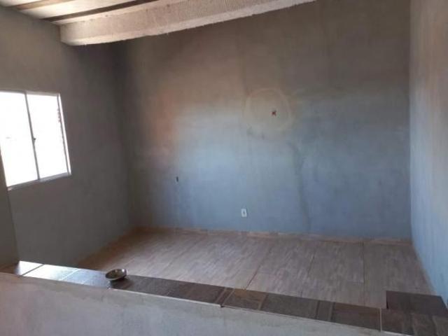 Casa venda em Dores de Guanhães, Região Geográfica Intermediária de Governador Valadares