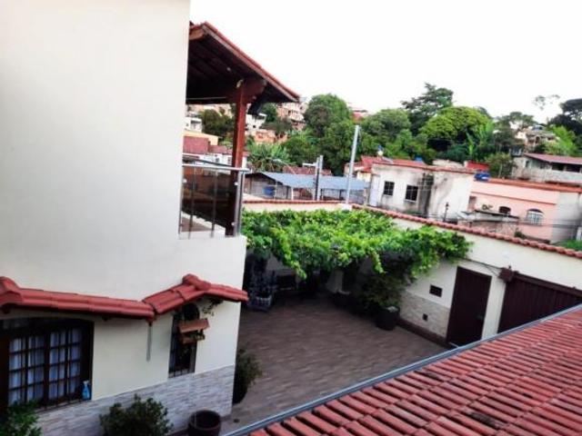 Casa venda em Região Geográfica Imediata de Belo Horizonte, Região Metropolitana de Belo Horizonte