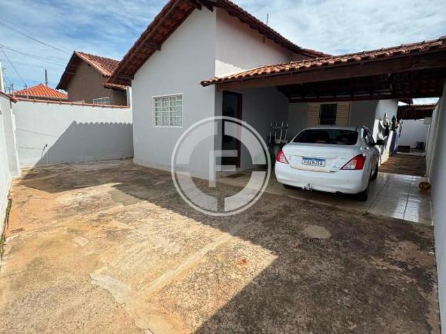 Casa venda em Conjunto Habitacional Santa Rita, São Sebastião do Paraíso