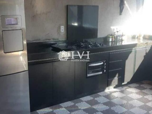 Casa venda em Dores de Guanhães, Região Geográfica Intermediária de Governador Valadares