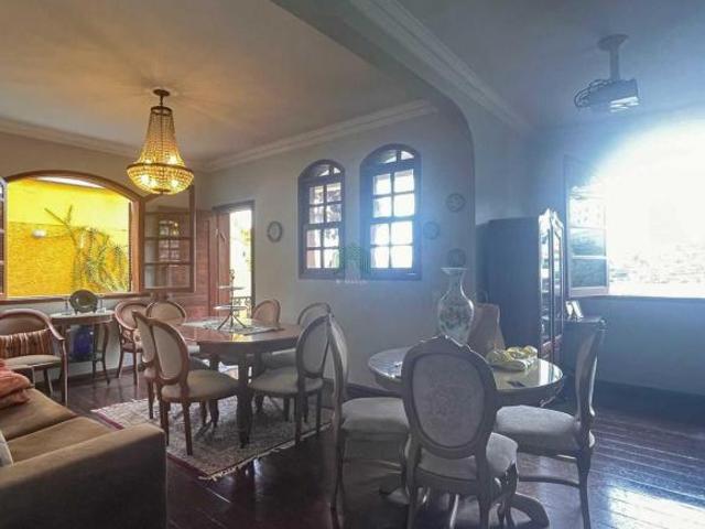 Casa venda em Região Geográfica Imediata de Belo Horizonte, Região Metropolitana de Belo Horizonte