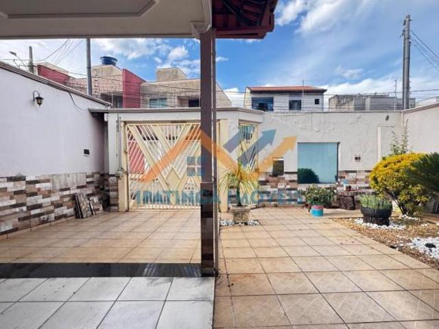 Casa venda em Santana do Paraíso, Região Geográfica Intermediária de Ipatinga