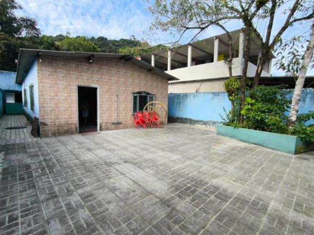 Casa venda em Caruara, Santos