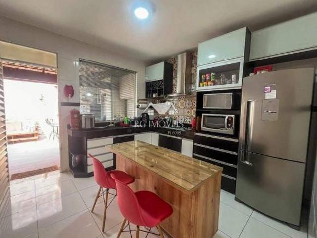 Casa venda em Sapucaias III, Contagem