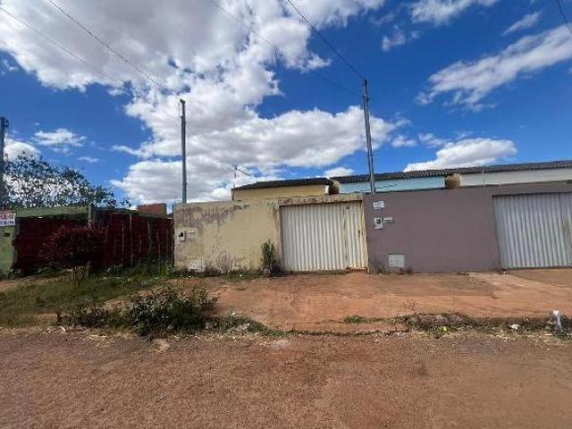 Casa venda em Região Geográfica Imediata de Águas Lindas de Goiás, Região Integrada de Desenvolvimento do Distrito Federal e Entorno