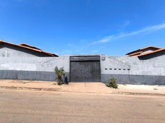 Casa venda em Região Geográfica Imediata de Águas Lindas de Goiás, Região Integrada de Desenvolvimento do Distrito Federal e Entorno