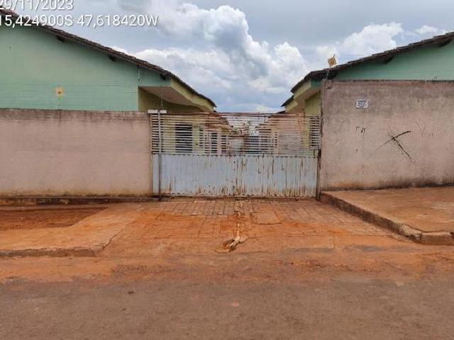 Casa venda em Região Geográfica Imediata de Águas Lindas de Goiás, Região Integrada de Desenvolvimento do Distrito Federal e Entorno