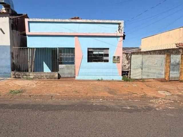 Casa venda em Região Geográfica Imediata de Itumbiara, Itumbiara