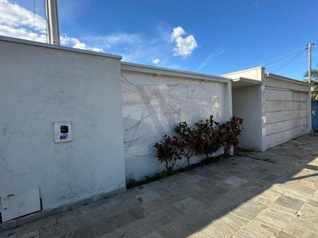 Casa venda em Goianésia, Região Geográfica Intermediária de Porangatu-Uruaçu