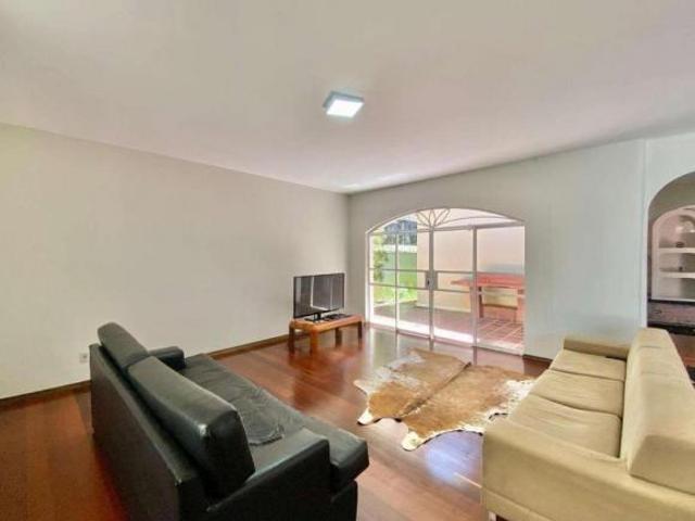 Casa venda em Regional Centro-Sul, Belo Horizonte