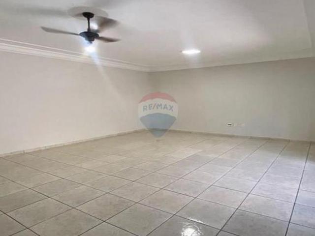 Casa venda em Região Imediata de Lins, Lins