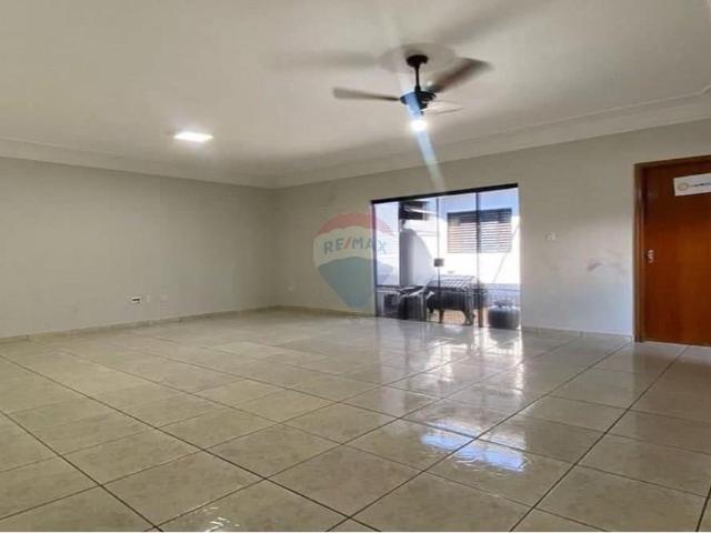 Casa venda em Região Imediata de Lins, Lins