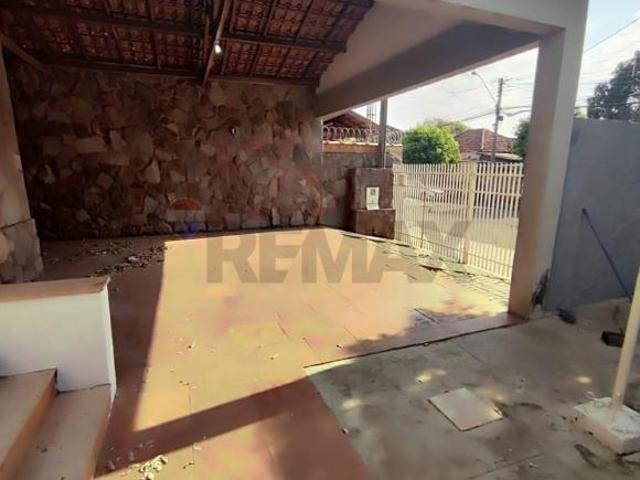 Casa venda em Região Imediata de Lins, Lins