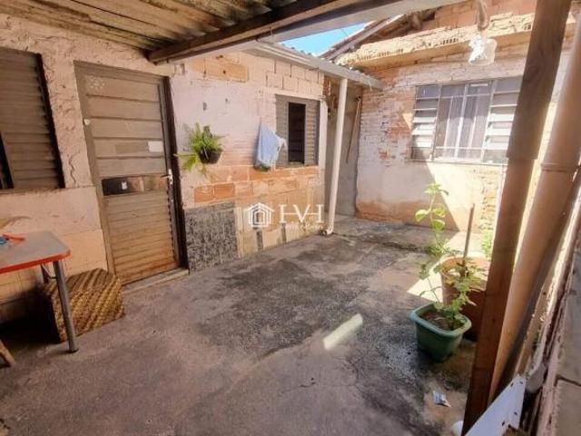 Casa venda em Dores de Guanhães, Região Geográfica Intermediária de Governador Valadares