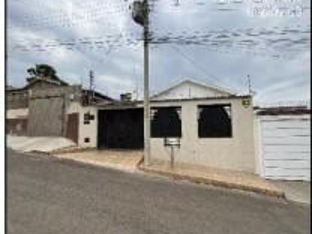 Casa venda em Vila Jayara Setor Sul, Anápolis