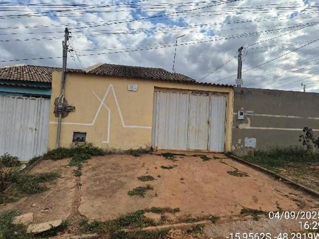 Casa venda em Região Geográfica Imediata de Luziânia, Região Integrada de Desenvolvimento do Distrito Federal e Entorno