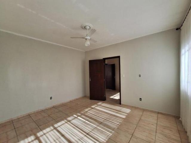 Casa venda em Região Imediata de Bauru, Bauru