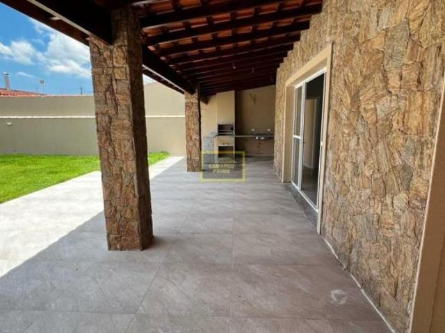 Casa venda em Jardim Arouca, Caraguatatuba