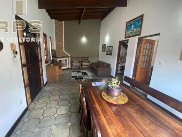 Casa venda em Atibaia