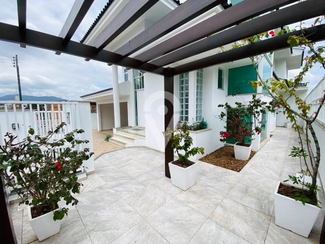 Casa aluguel em Região Geográfica Imediata de Joinville, Jaraguá do Sul
