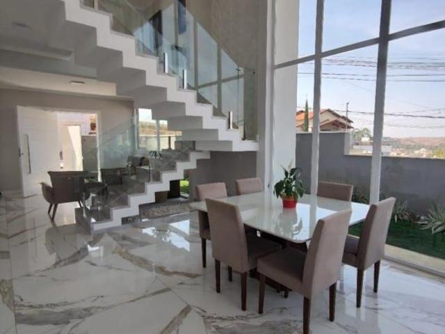 Casa venda em Região Geográfica Imediata de Pouso Alegre, Pouso Alegre