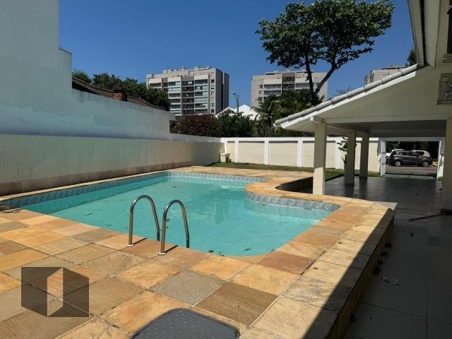 Casa aluguel em Região Geográfica Imediata do Rio de Janeiro, Região Metropolitana do Rio de Janeiro