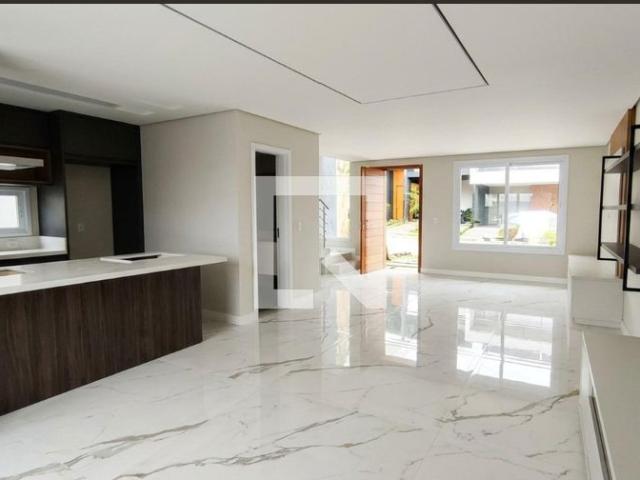 Casa aluguel em Região Geográfica Imediata de Porto Alegre, Região Metropolitana de Porto Alegre