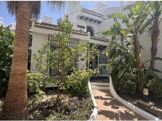 Chalet en alquiler en Torrequebrada, Benalmádena