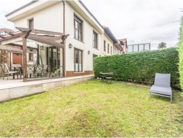 Chalet en alquiler en Gijón, Asturias